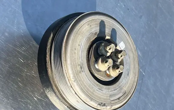 Crankshaft pulley