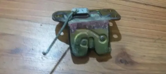 Mitsubishi Colt Tailgate/trunk/boot lock/catch/latch