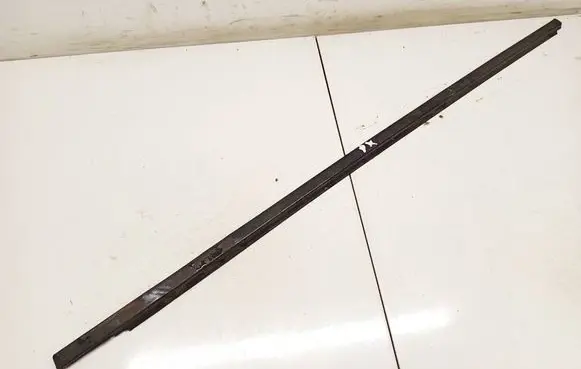 Volkswagen Sharan Front door glass trim molding 95VW21377AGW
