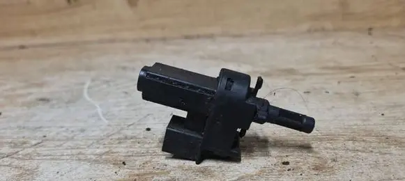 Volvo V50 Clutch pedal sensor 4M5T7C534AA