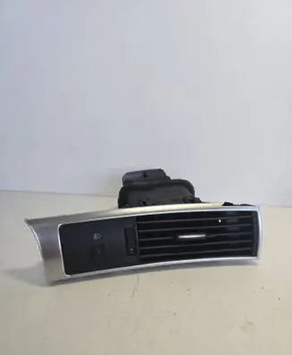 Audi A6 S6 C6 4F Dashboard side air vent grill/cover trim 4f2820902