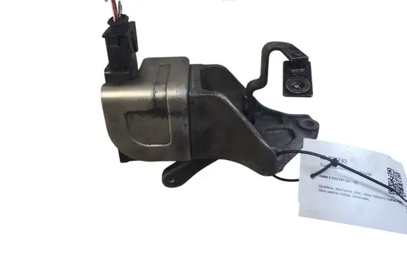 BMW 5 E60 E61 Turbine electric control actuator 33519200 K006T50172