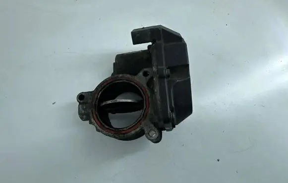 Audi A8 S8 D4 4H Throttle valve 057128063E A2C53364213 2805100439