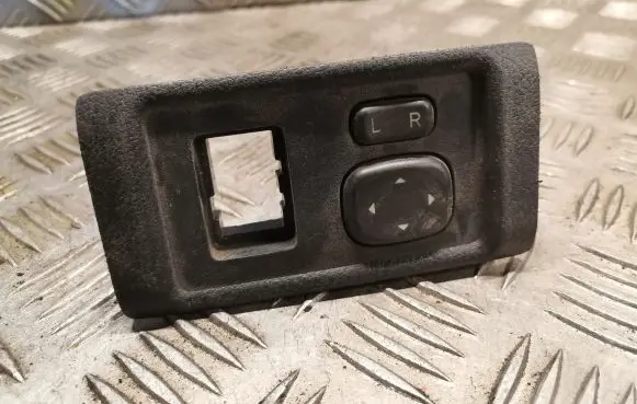 Lexus CT 200H Wing mirror switch 5544676030