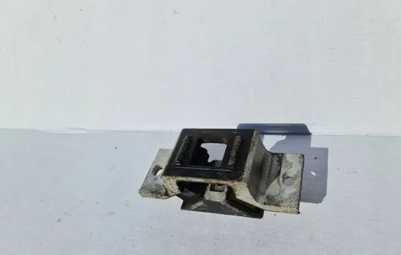 Renault Master III Gearbox mount