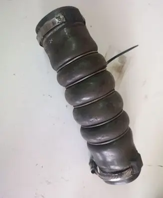 Peugeot 508 Intercooler hose/pipe
