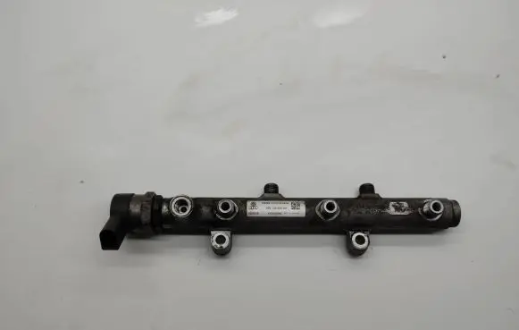 Audi Q7 4L Fuel main line pipe 059130090AH 1700000046