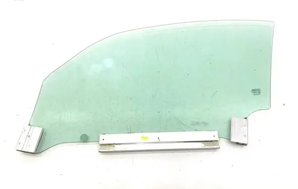 Jaguar XK8 - XKR Front door window/glass (coupe) GJA1000BG