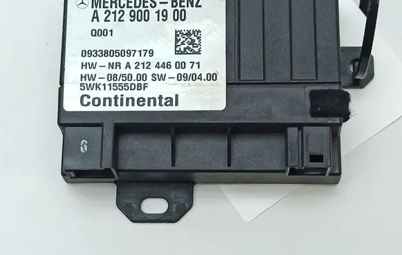 Mercedes-Benz E W212 Fuel injection pump control unit/module A2129001900 A2124460071 5WK11555DBF