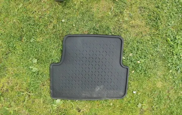 Seat Ibiza V (KJ) Rear floor mat 6F1061500A 6F2061500A 6F9061500