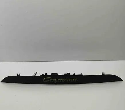 Porsche Cayenne (9Y0 9Y3) Trunk door license plate light bar 9Y0827574B