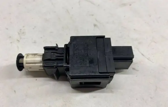 Volvo V70 Brake pedal sensor switch 8622064