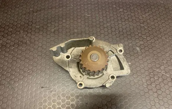 Peugeot 407 Water pump 9630504410