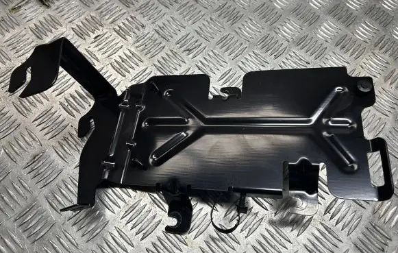 Fiat Freemont Other engine bay part 68081923AB