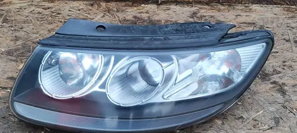 Hyundai Santa Fe Headlight/headlamp 921012BXXX