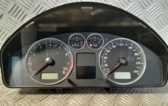 Volkswagen Sharan Speedometer (instrument cluster) 7M7920820H