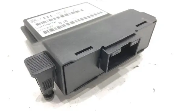 Seat Ibiza IV (6J,6P) Gateway control module 6R0907530D