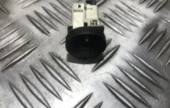 Windscreen/window heater switch