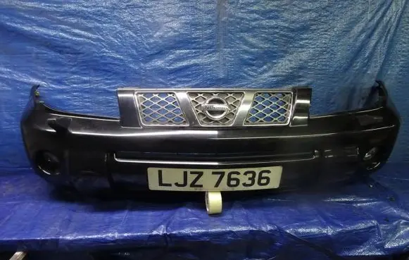 Nissan X-Trail T30 Front bumper 62022EQ040