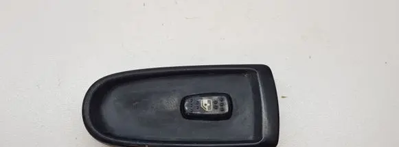 Iveco Daily 35 - 40.10 Electric window control switch 69500479