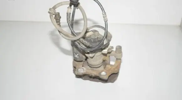 BMW 2 F46 Rear brake caliper 6798957 6883025 34216883025