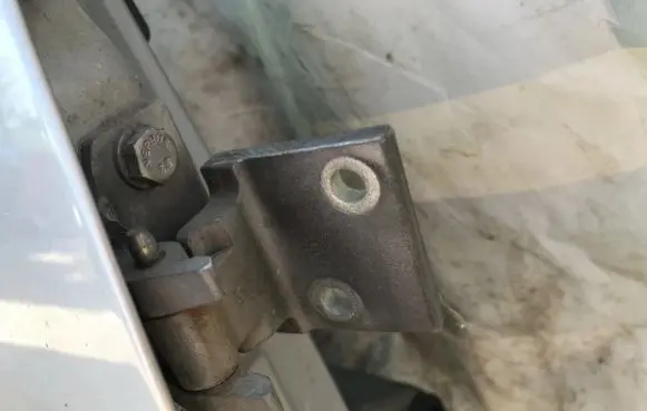 Peugeot 806 Front door upper hinge