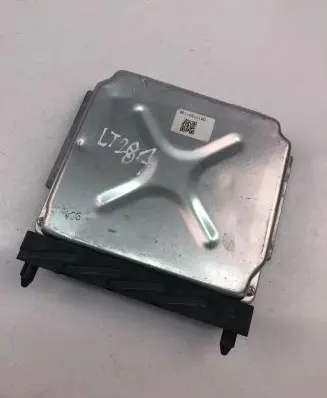 Volvo V70 Engine control unit/module ECU 05111501138