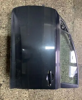 KIA Ceed Front door