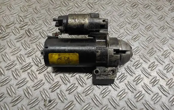 BMW 5 GT F07 Starter motor 0001115069