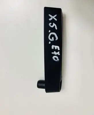 Loading door interior handle