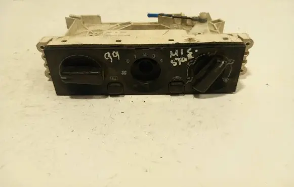 Mitsubishi Space Star Climate control unit mr262492