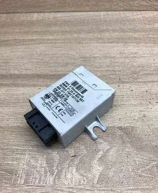 BMW 3 E46 Immobilizer control unit/module 6905667