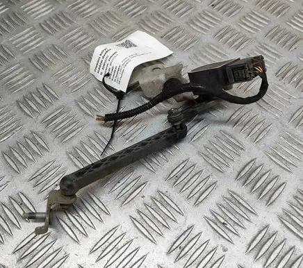 Volvo XC40 Headlight/headlamp level sensor 32221957 8888899689