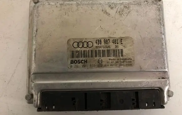 Audi A6 S6 C5 4B Engine control unit/module 4B0907401E 0281001833
