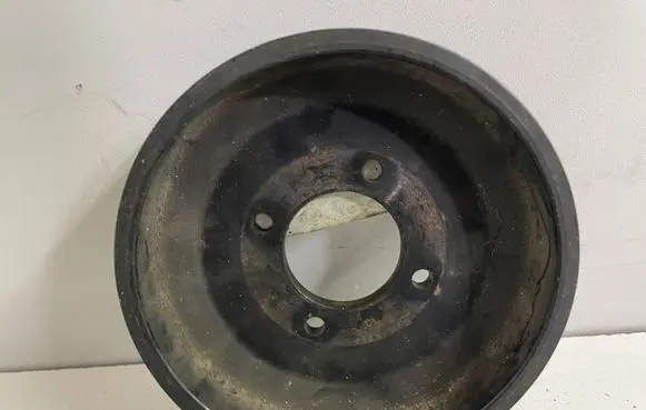 BMW 6 E63 E64 Power steering pump pulley 7504077