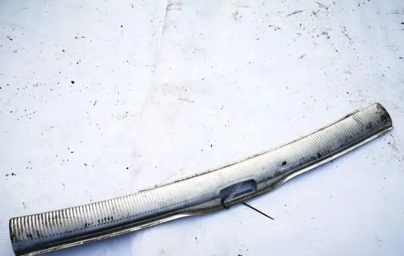 Volkswagen PASSAT B5 Other trunk/boot trim element 3b9863459