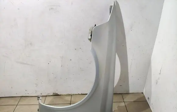 Renault Laguna II Fender 8200295803