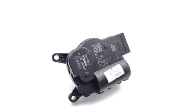 Volkswagen Taigo Air flap motor/actuator 2Q0907511D LH013001