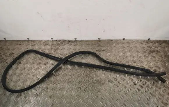 Subaru Forester SJ Front door rubber seal FOR15GUMADPPR