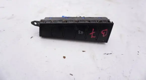 Volkswagen PASSAT B7 Other switches/knobs/shifts 3AC927137J