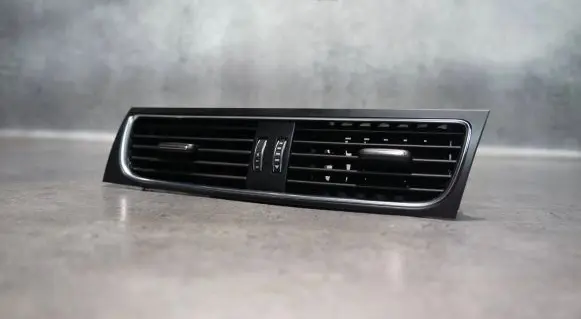 Audi A5 8T 8F Dash center air vent grill 8T2820951D