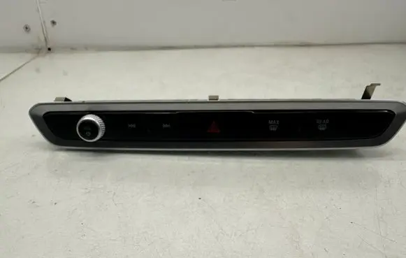 BMW X5 G05 Head unit multimedia control 5A64198