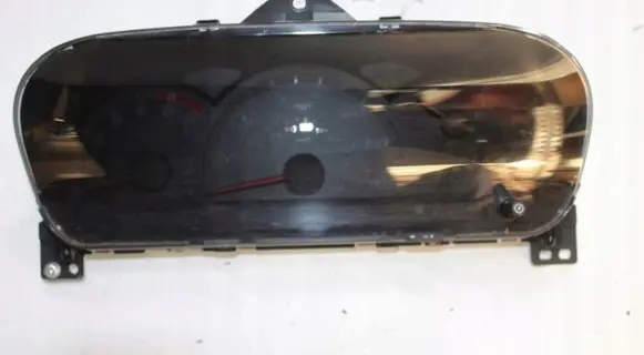 Honda FR-V Speedometer (instrument cluster) NH726M