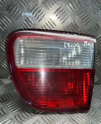 Seat Leon (1M) Rear/tail lights M6945092b