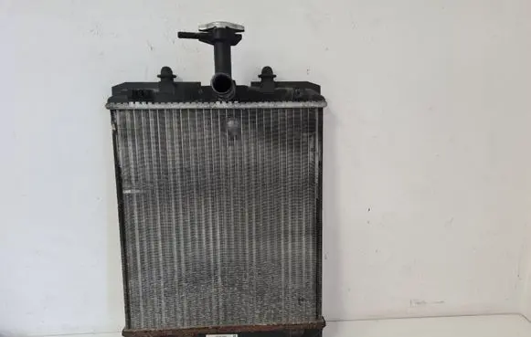 Peugeot 107 Coolant radiator 164100Q010 95007T01