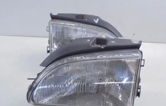 Seat Arosa Headlight/headlamp S39850748