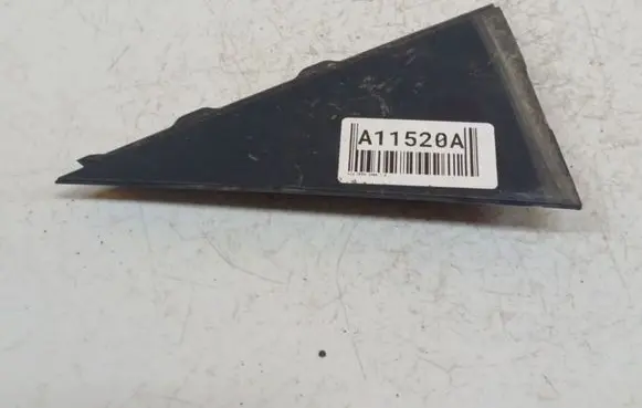 KIA Ceed Other front door trim element 838301H000