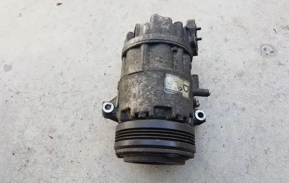 BMW 3 E46 Air conditioning (A/C) compressor (pump) 6905643