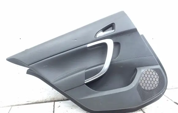 Opel Insignia A Rear door card panel trim 13277427