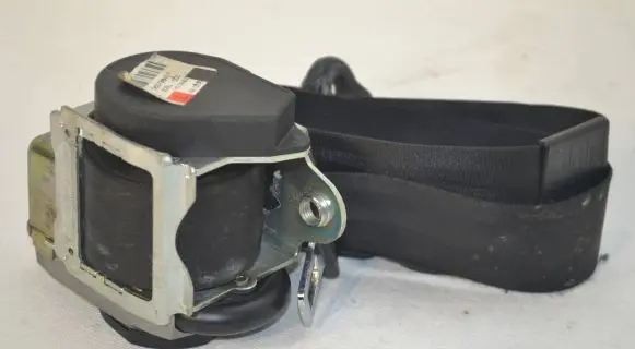 Audi A4 S4 B7 8E 8H Front seatbelt 560788401 008L000 H10922